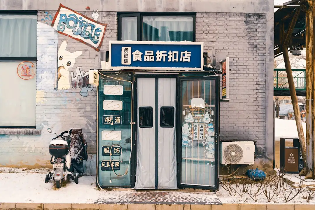 XPS挤塑板常见技术参数详解与屋面保温施工要点